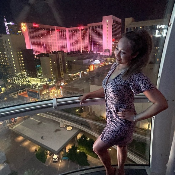 Meet your Posher, Rhea - Picture 5 of 6